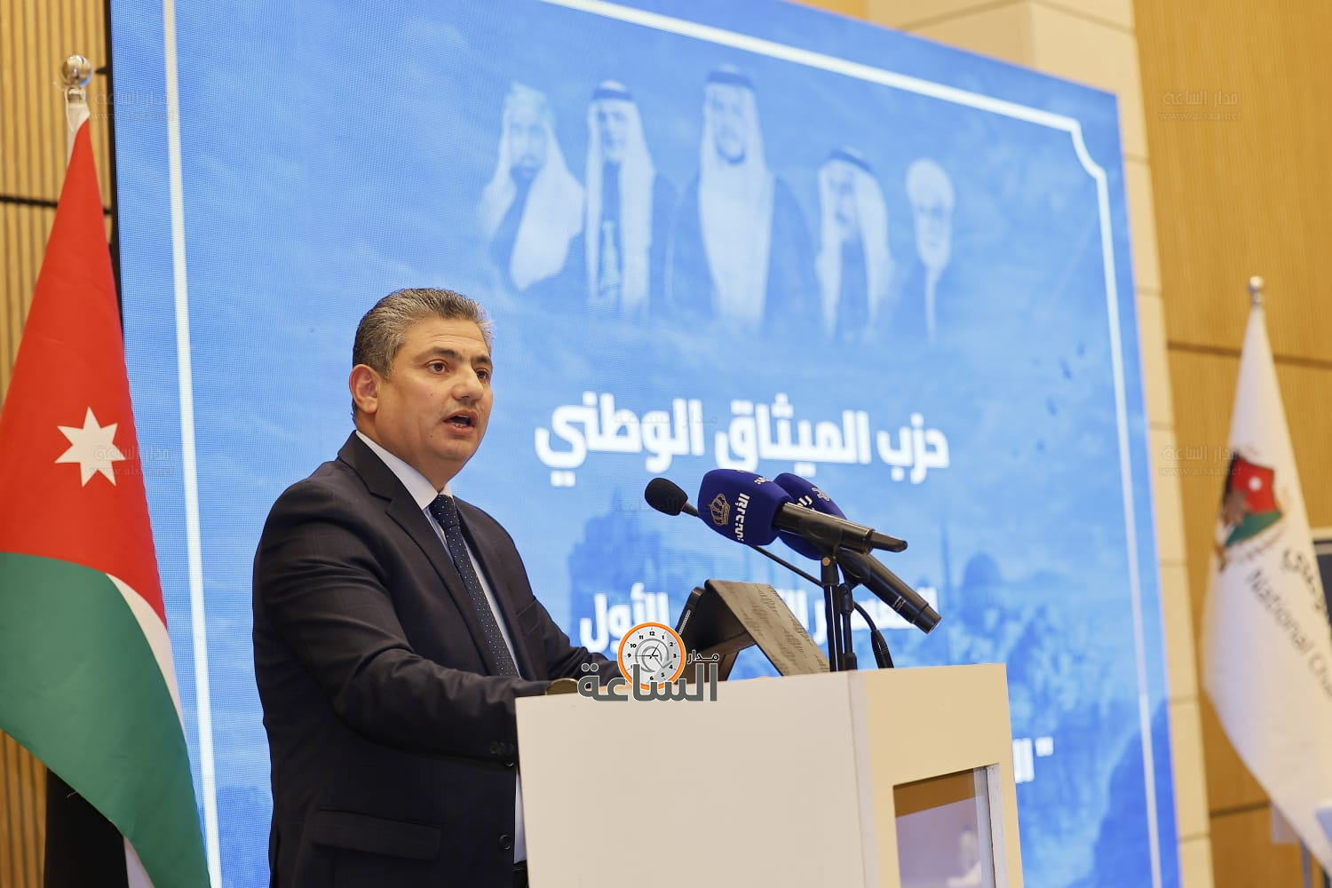 Madar Al-Saa Images 0.07750638063942761