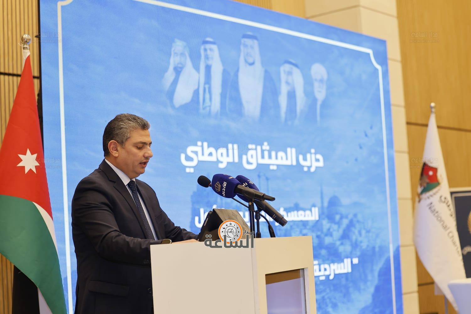 Madar Al-Saa Images 0.40232856872809775