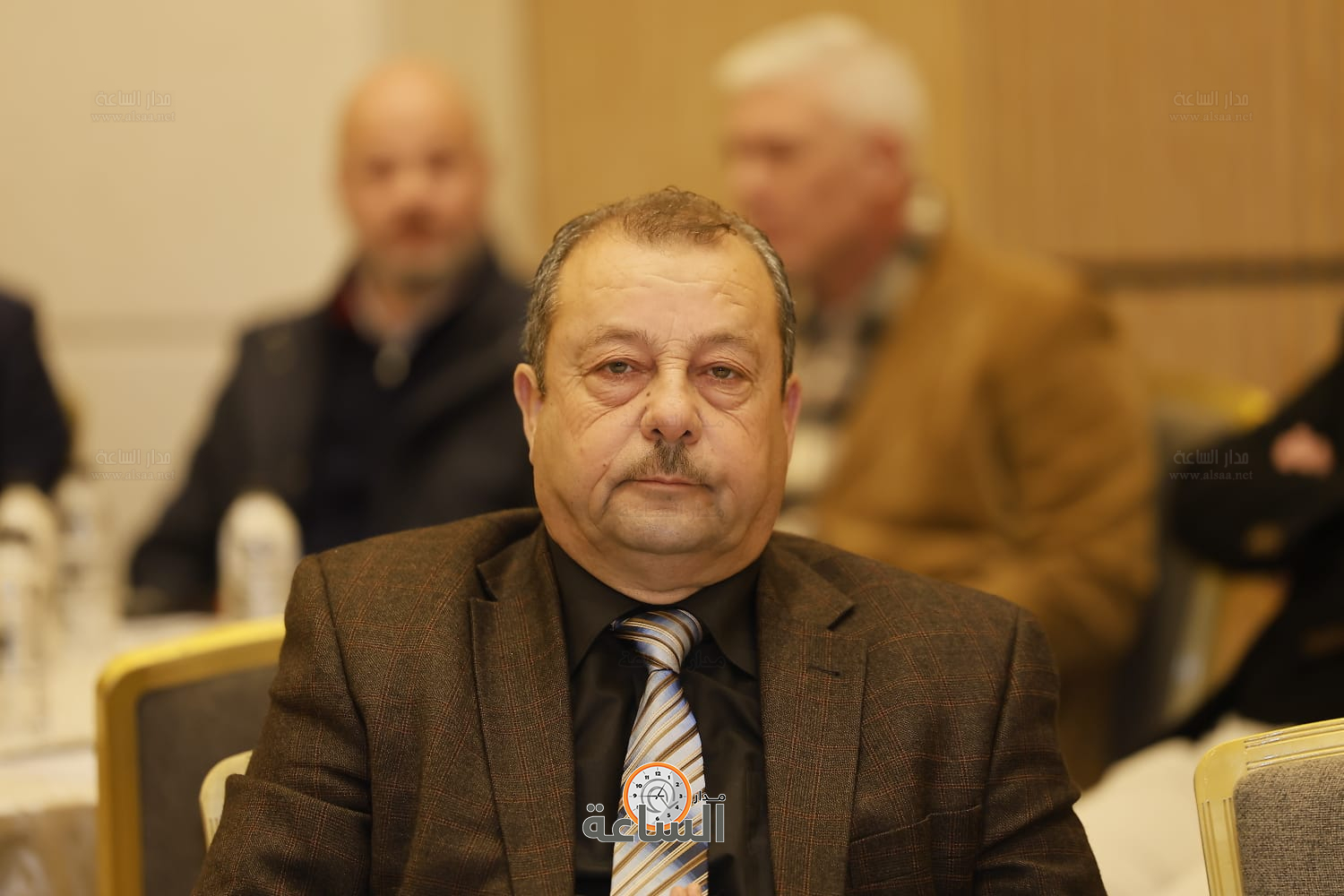 Madar Al-Saa Images 0.10622890458055068