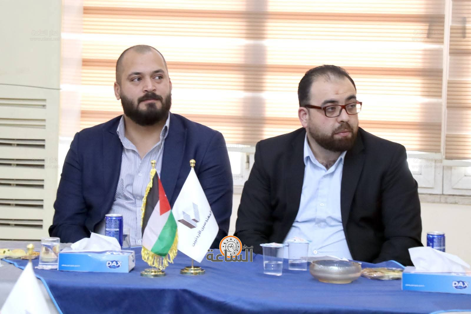 Madar Al-Saa Images 0.01792145441025117