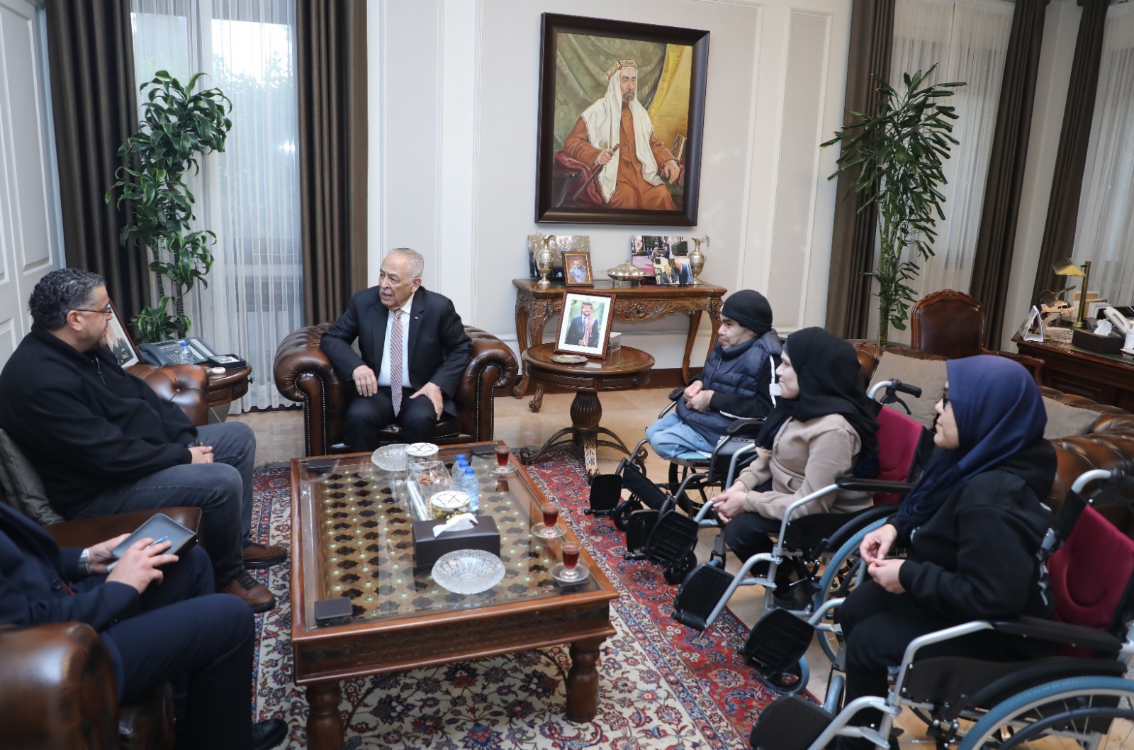 Madar Al-Saa Images 0.1807477722755848