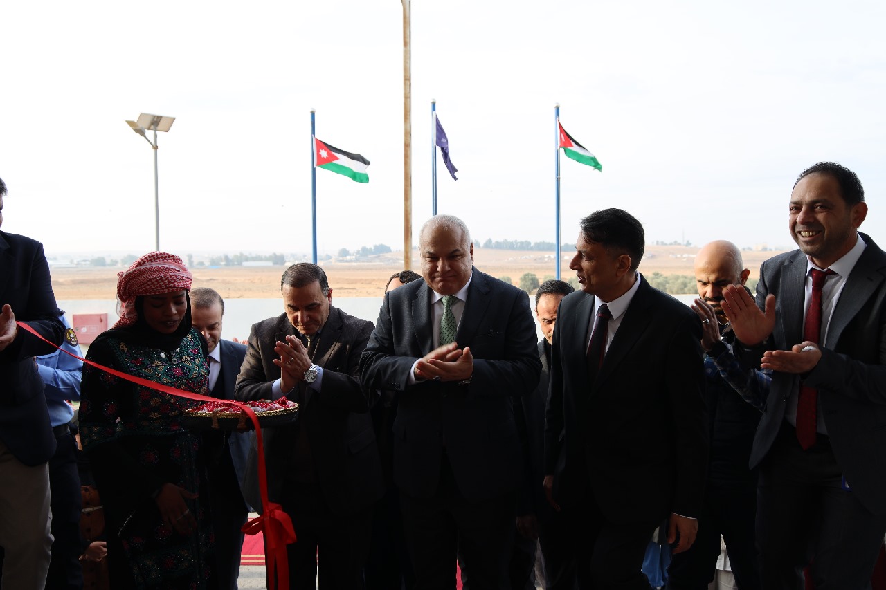 Madar Al-Saa Images 0.70744480962523