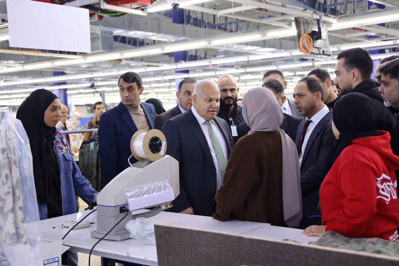 Madar Al-Saa Images 0.3443461850708849