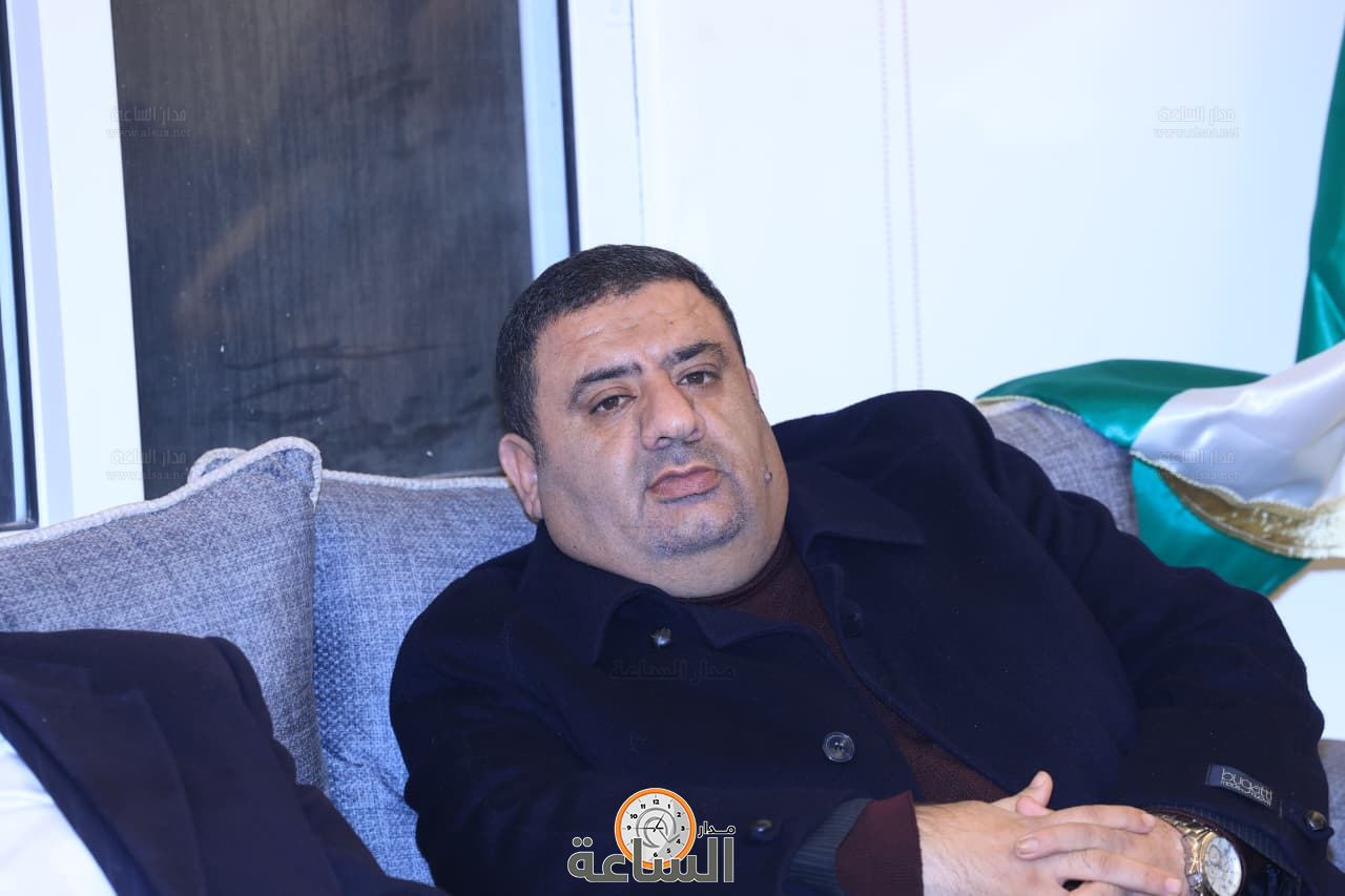 Madar Al-Saa Images 0.4395535254226468