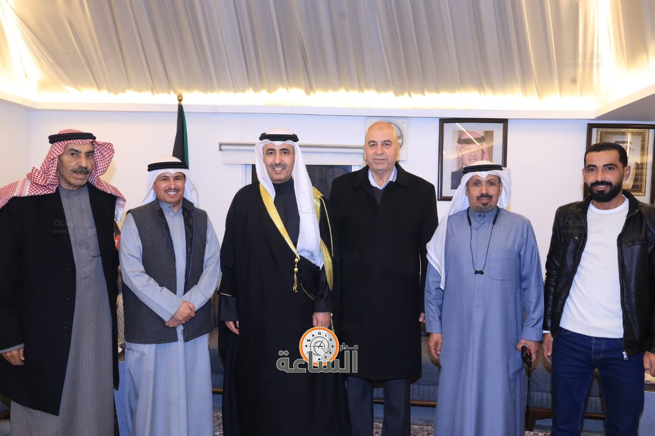 Madar Al-Saa Images 0.143737413681424