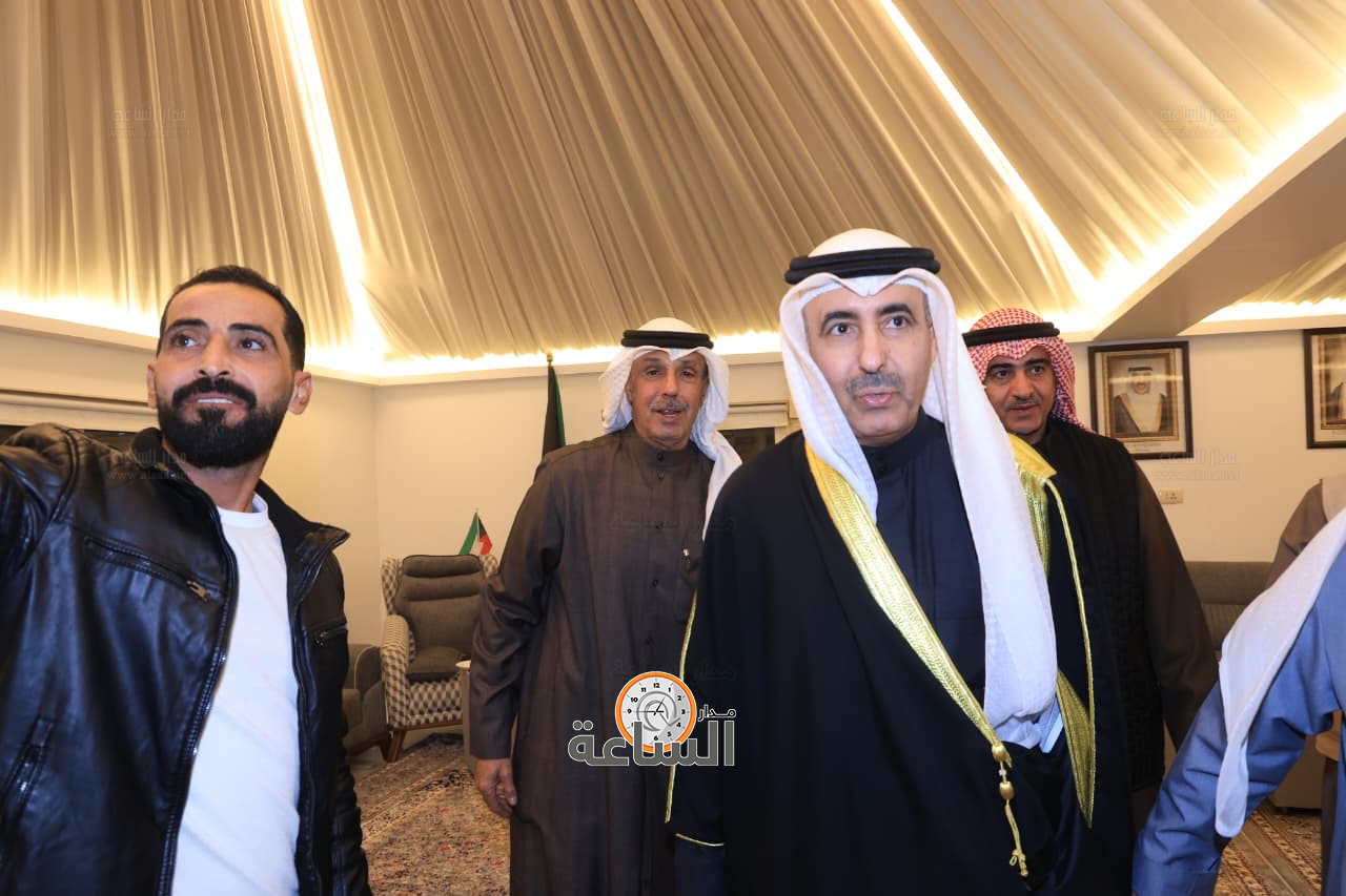 Madar Al-Saa Images 0.42576863437574053