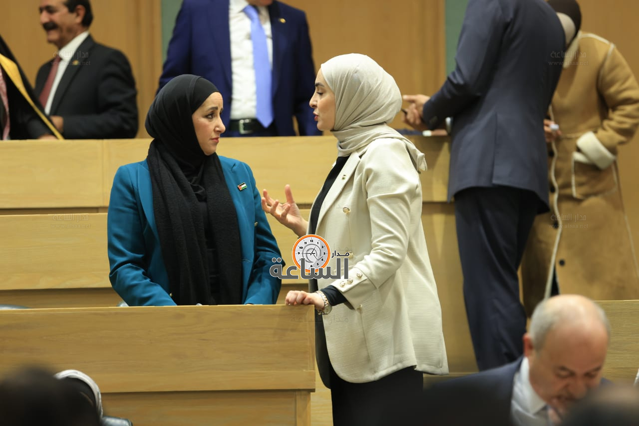 Madar Al-Saa Images 0.3741196176316124