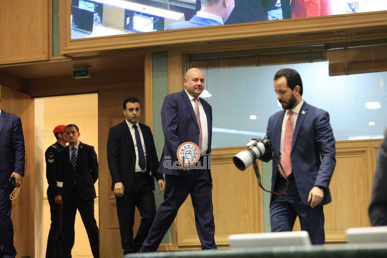 Madar Al-Saa Images 0.5899148500568901