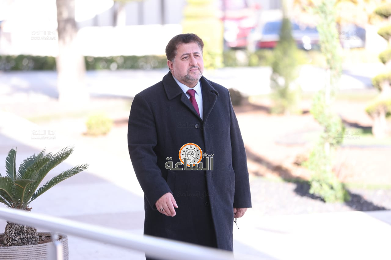 Madar Al-Saa Images 0.751422801367605