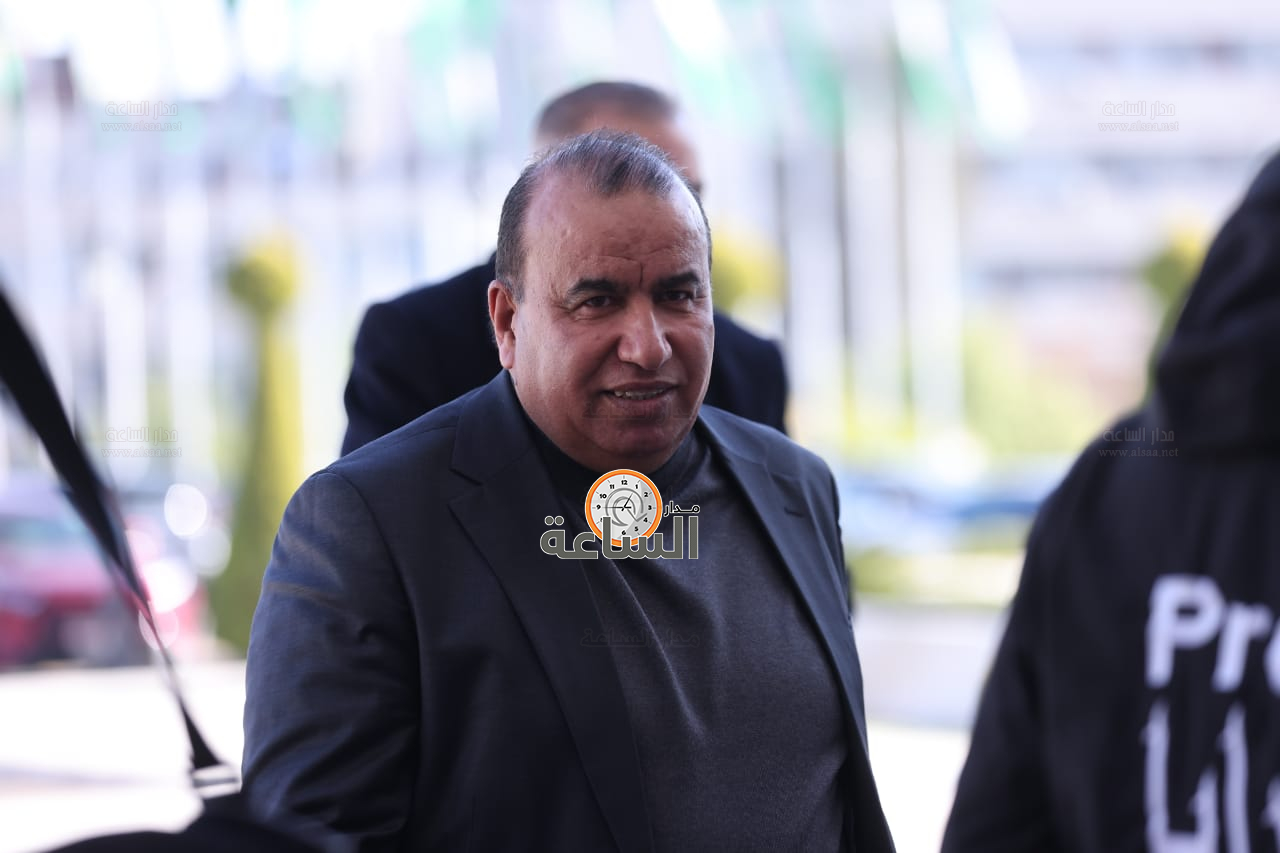 Madar Al-Saa Images 0.090557891211695