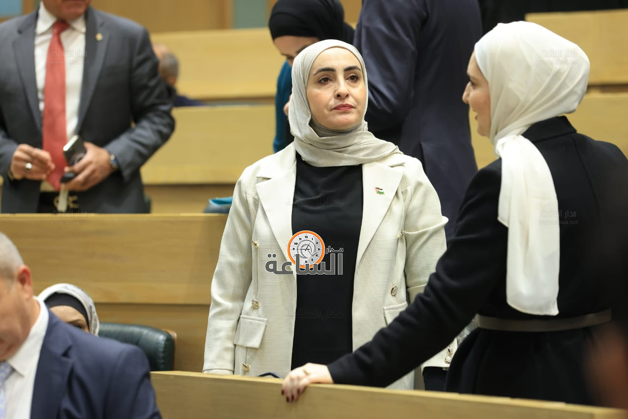 Madar Al-Saa Images 0.4281980537113561