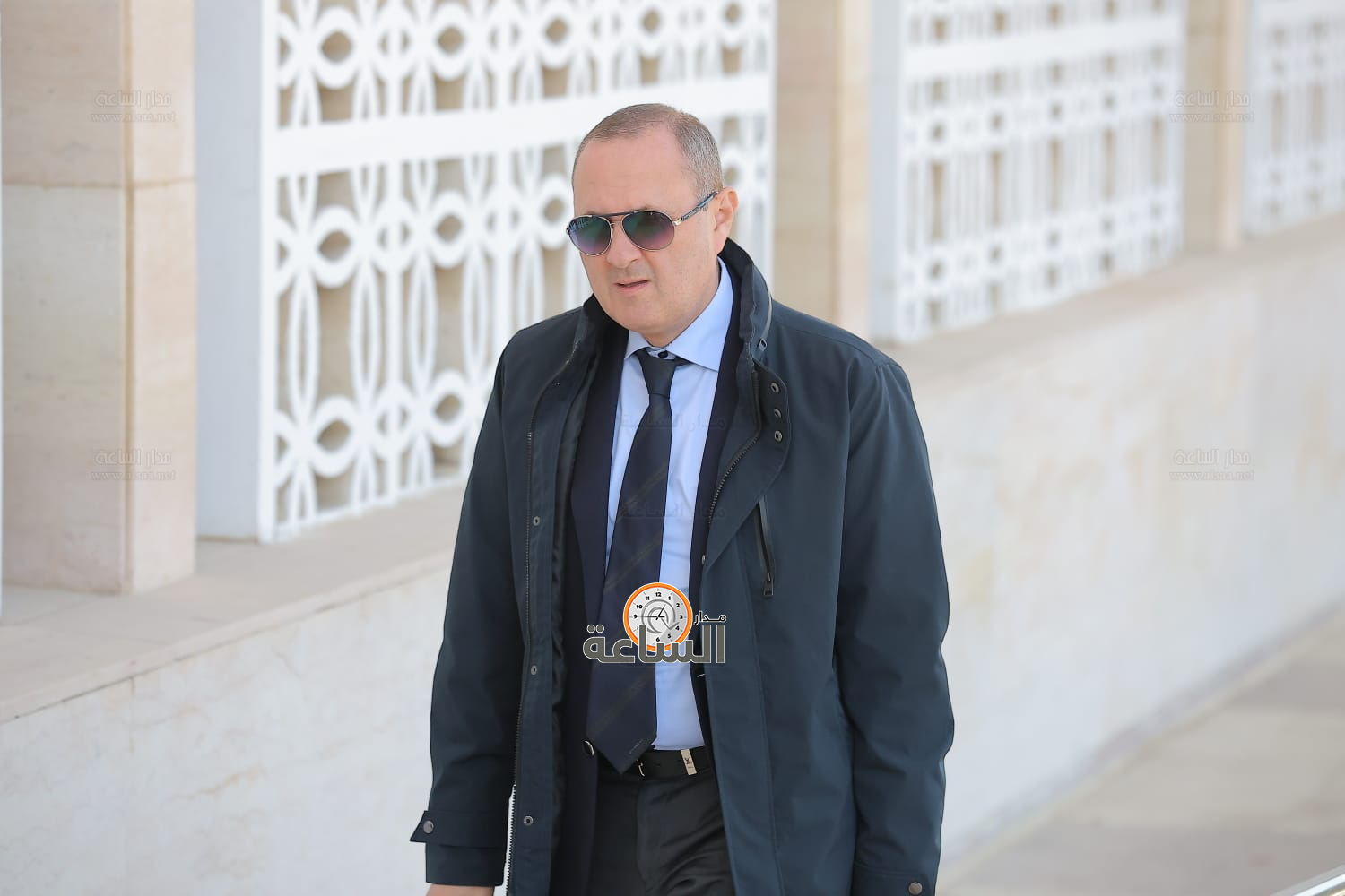 Madar Al-Saa Images 0.516987898882272