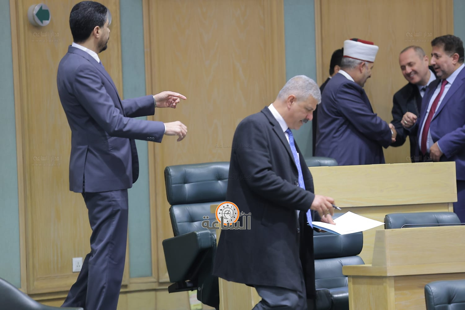 Madar Al-Saa Images 0.26123273375306055