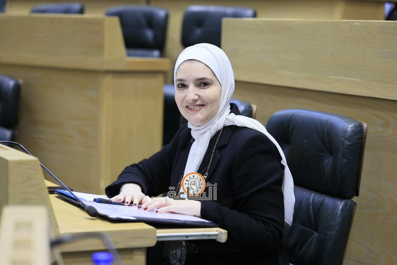 Madar Al-Saa Images 0.10494415997342788