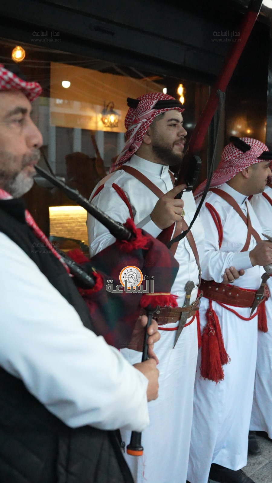 Madar Al-Saa Images 0.7555415173896615