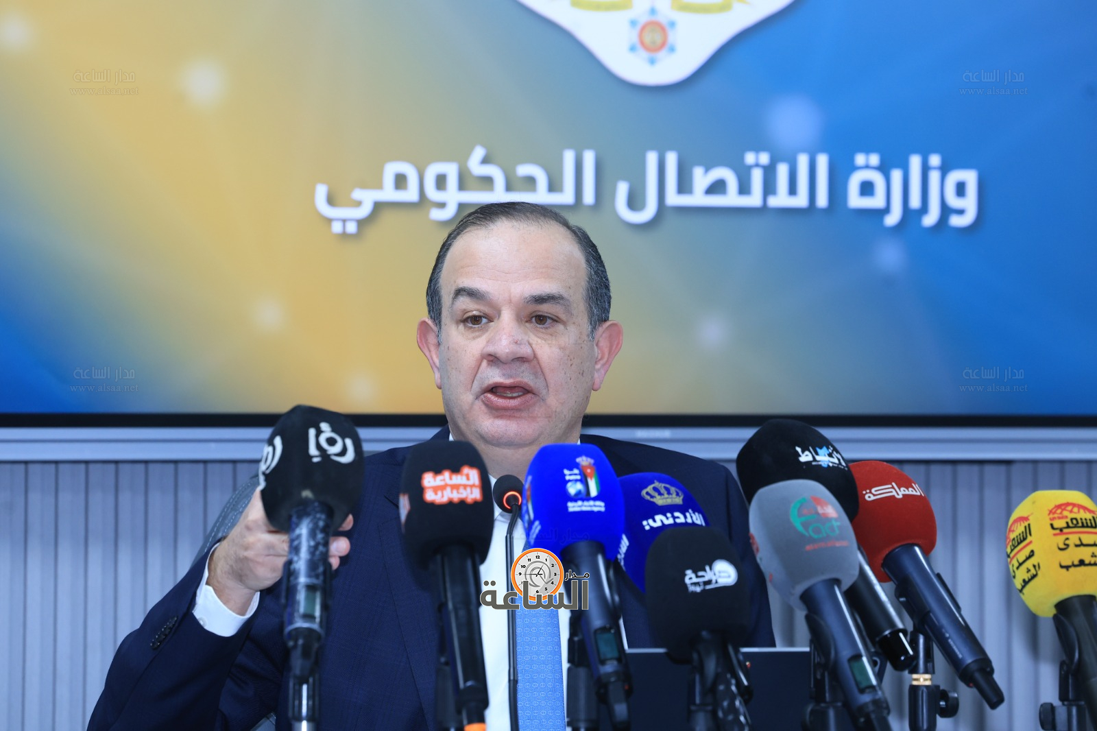 Madar Al-Saa Images 0.6452452911807939