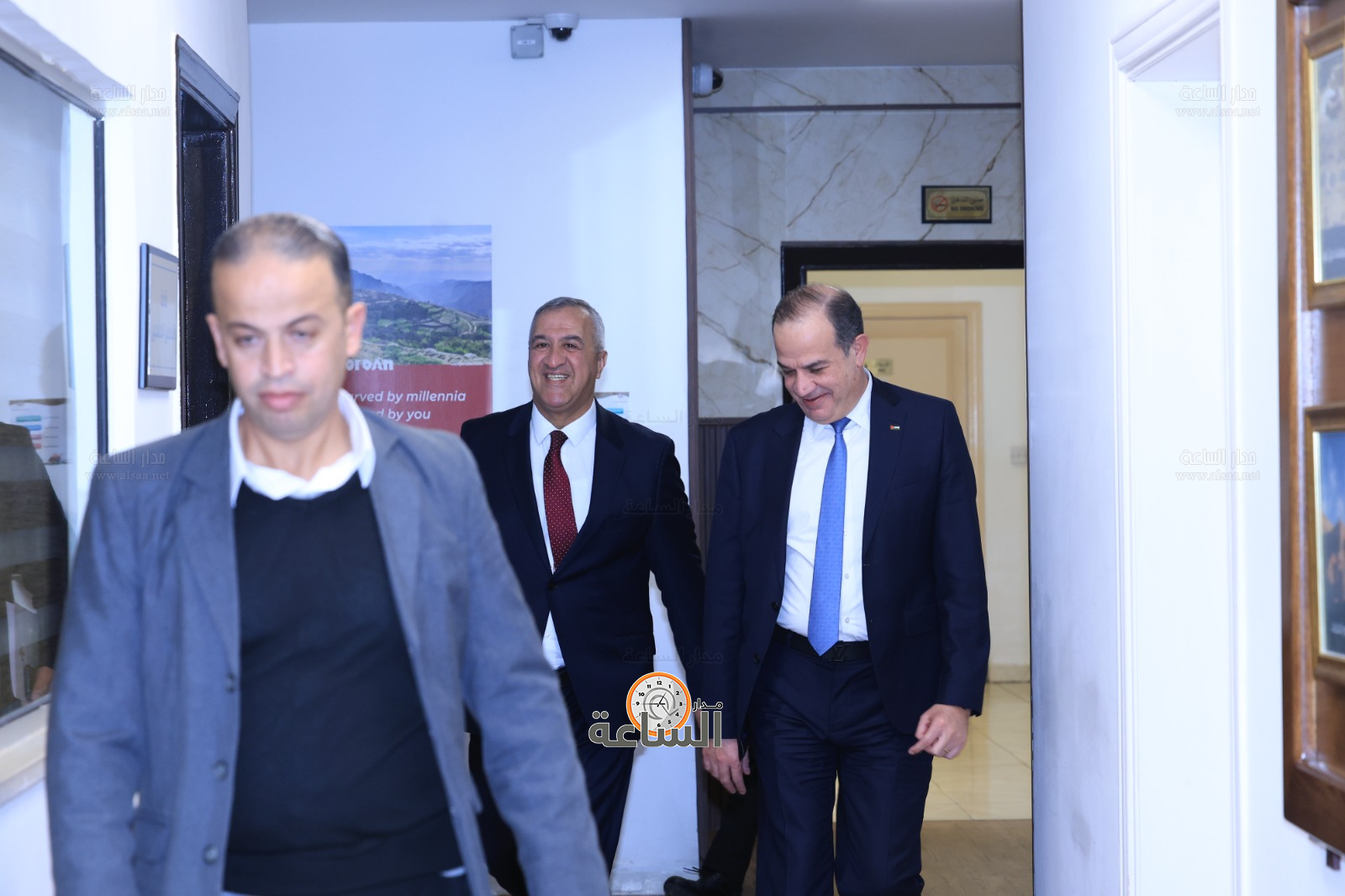 Madar Al-Saa Images 0.6926071077162835