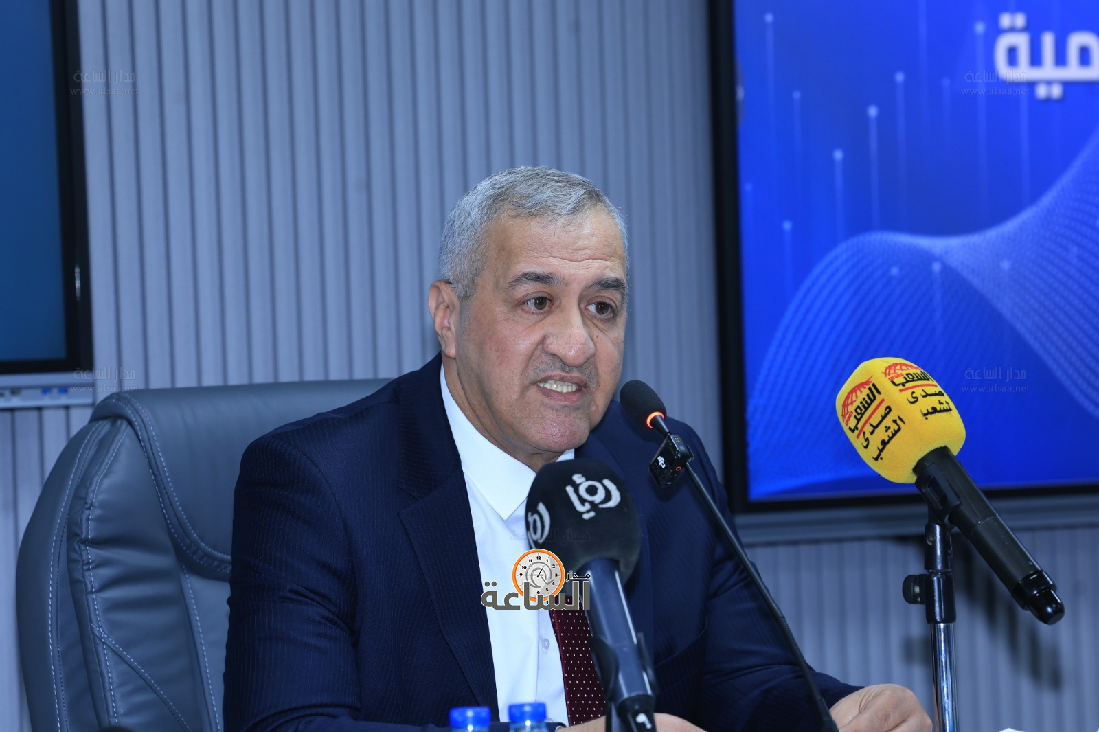 Madar Al-Saa Images 0.32948144589886563