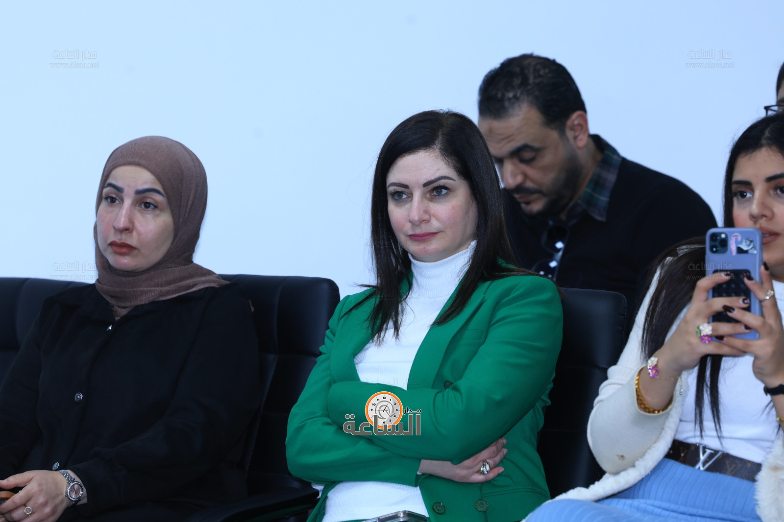 Madar Al-Saa Images 0.05274571981537257