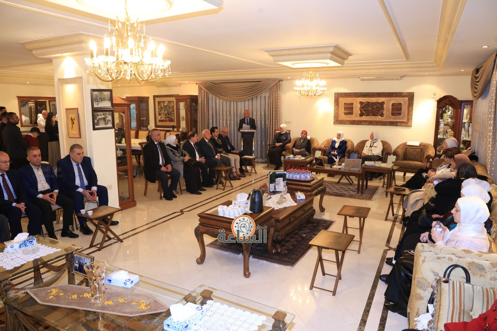 Madar Al-Saa Images 0.10586380368022663