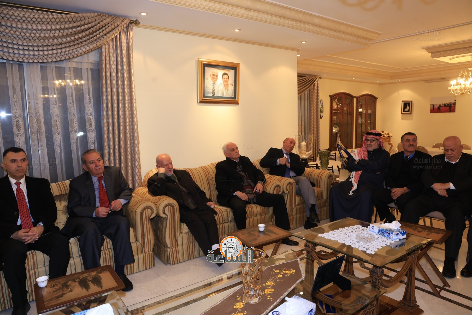 Madar Al-Saa Images 0.16497160273302636