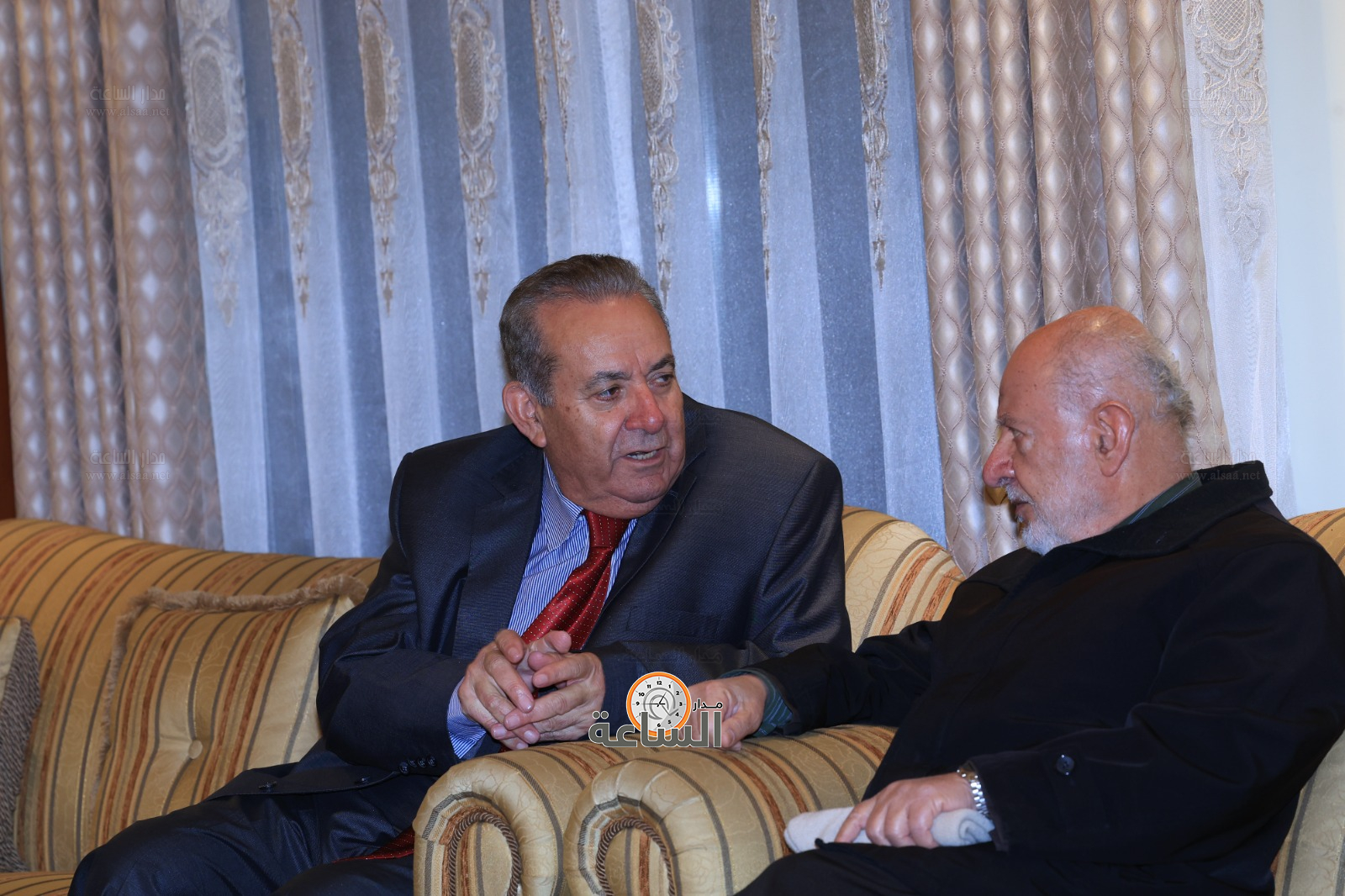 Madar Al-Saa Images 0.7112609420219845