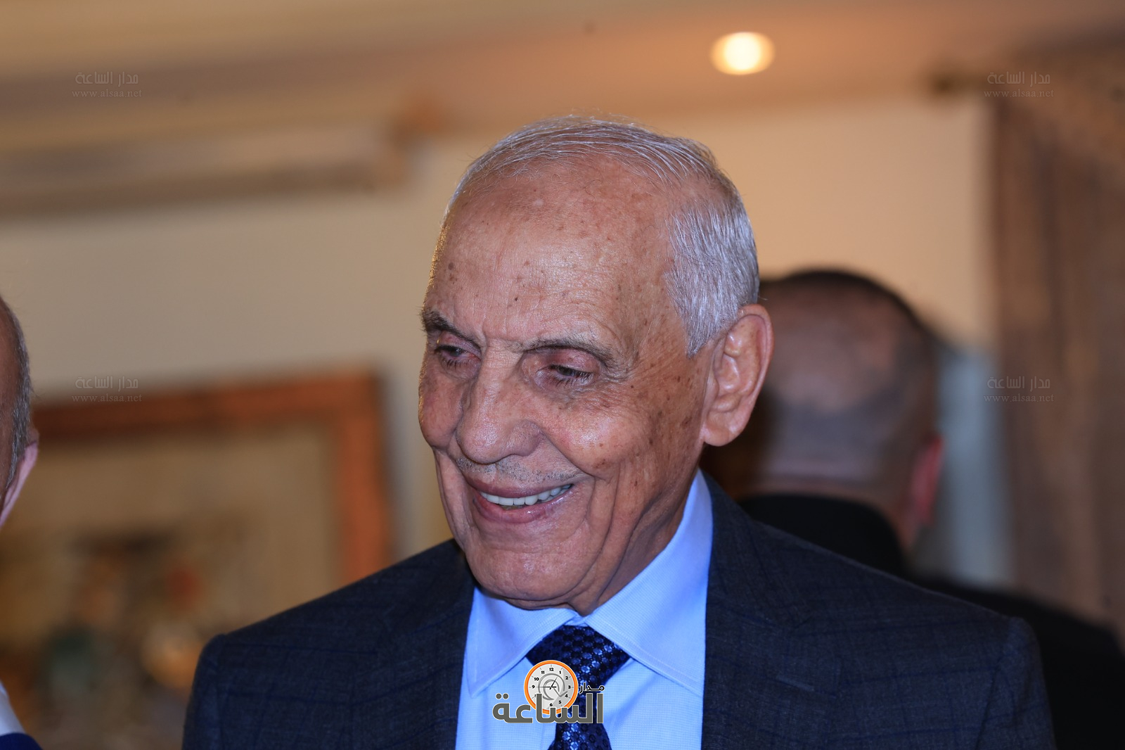 Madar Al-Saa Images 0.14613427364449438