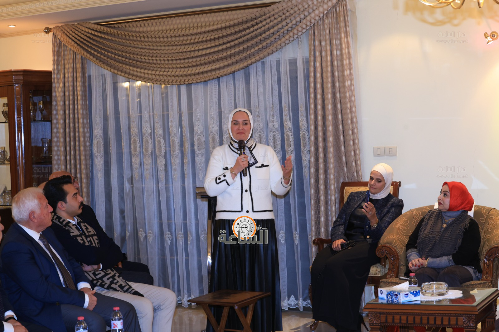 Madar Al-Saa Images 0.43526926764069285