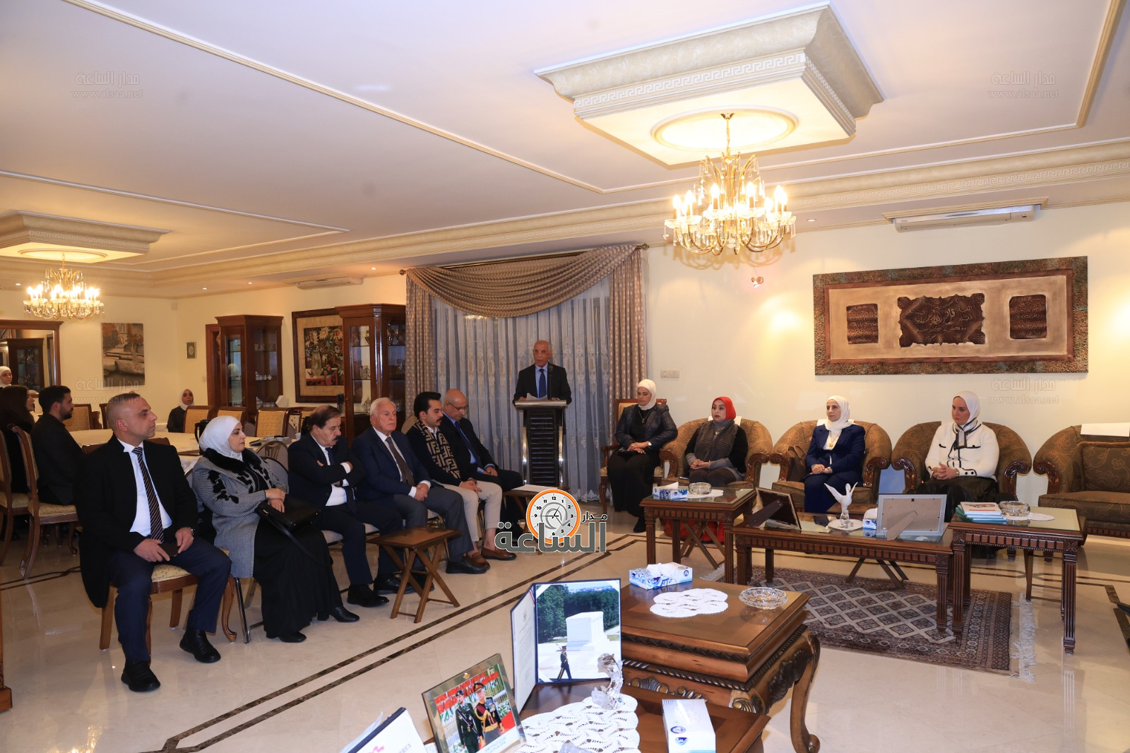 Madar Al-Saa Images 0.7931521546958081