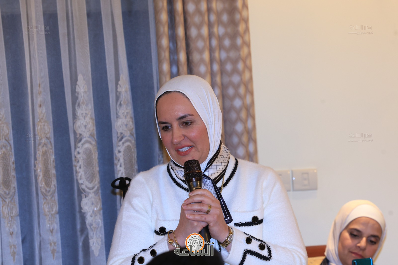 Madar Al-Saa Images 0.7051133281745663