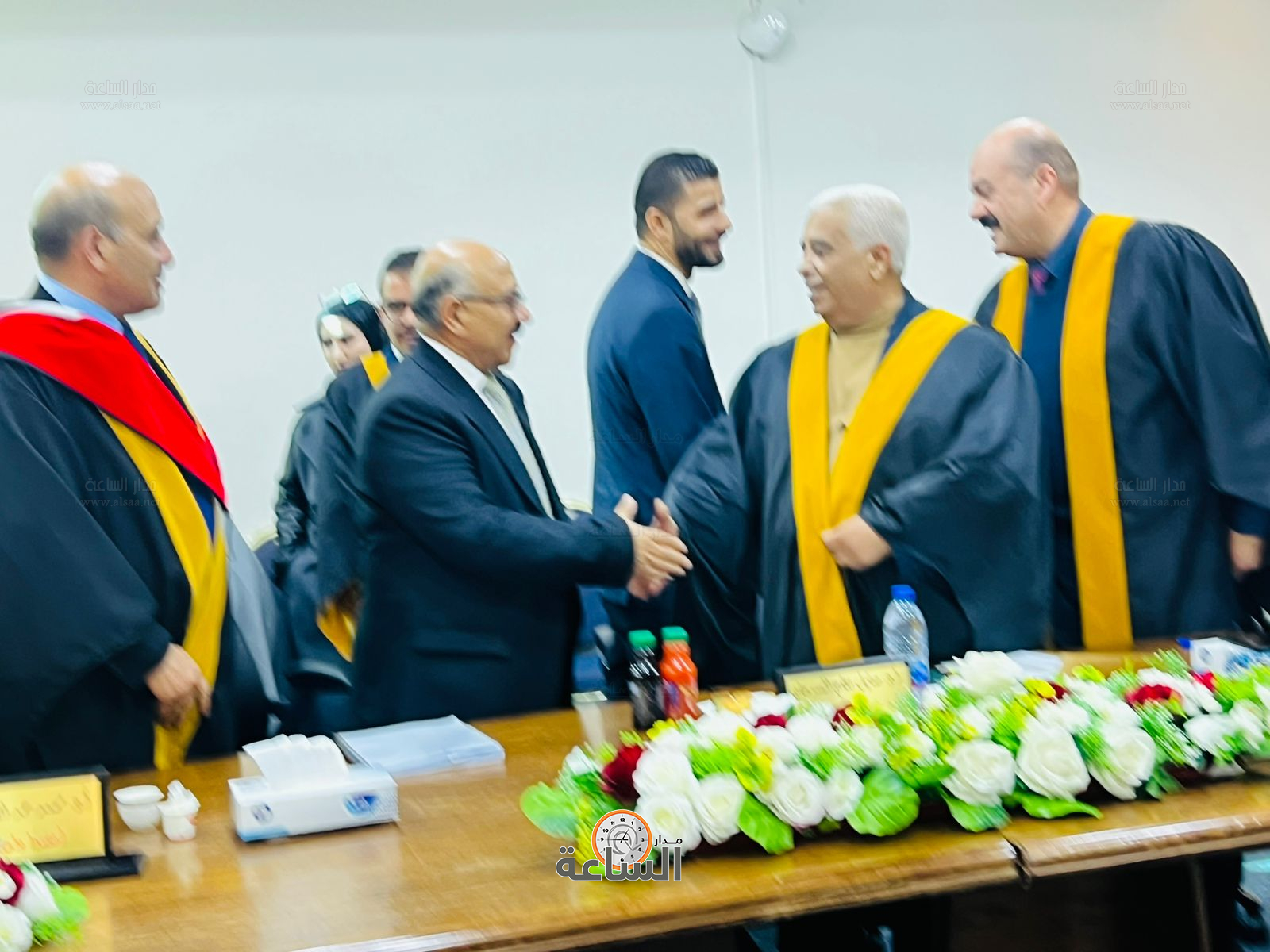 Madar Al-Saa Images 0.7362105536953161