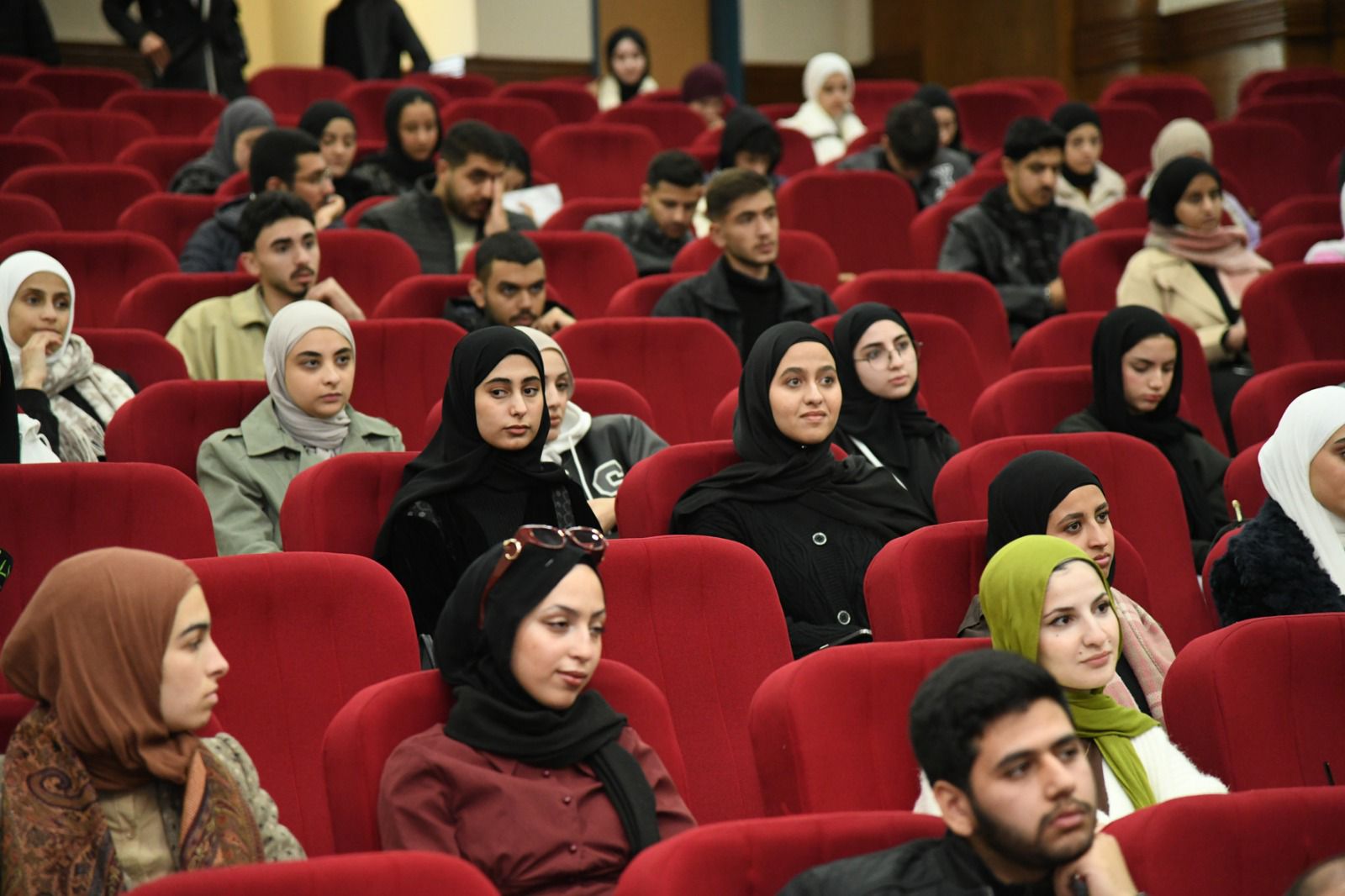 Madar Al-Saa Images 0.9588999948815888