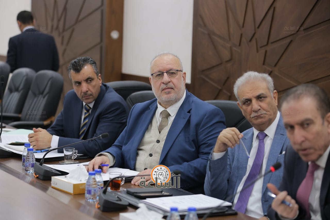 Madar Al-Saa Images 0.7310007789713227