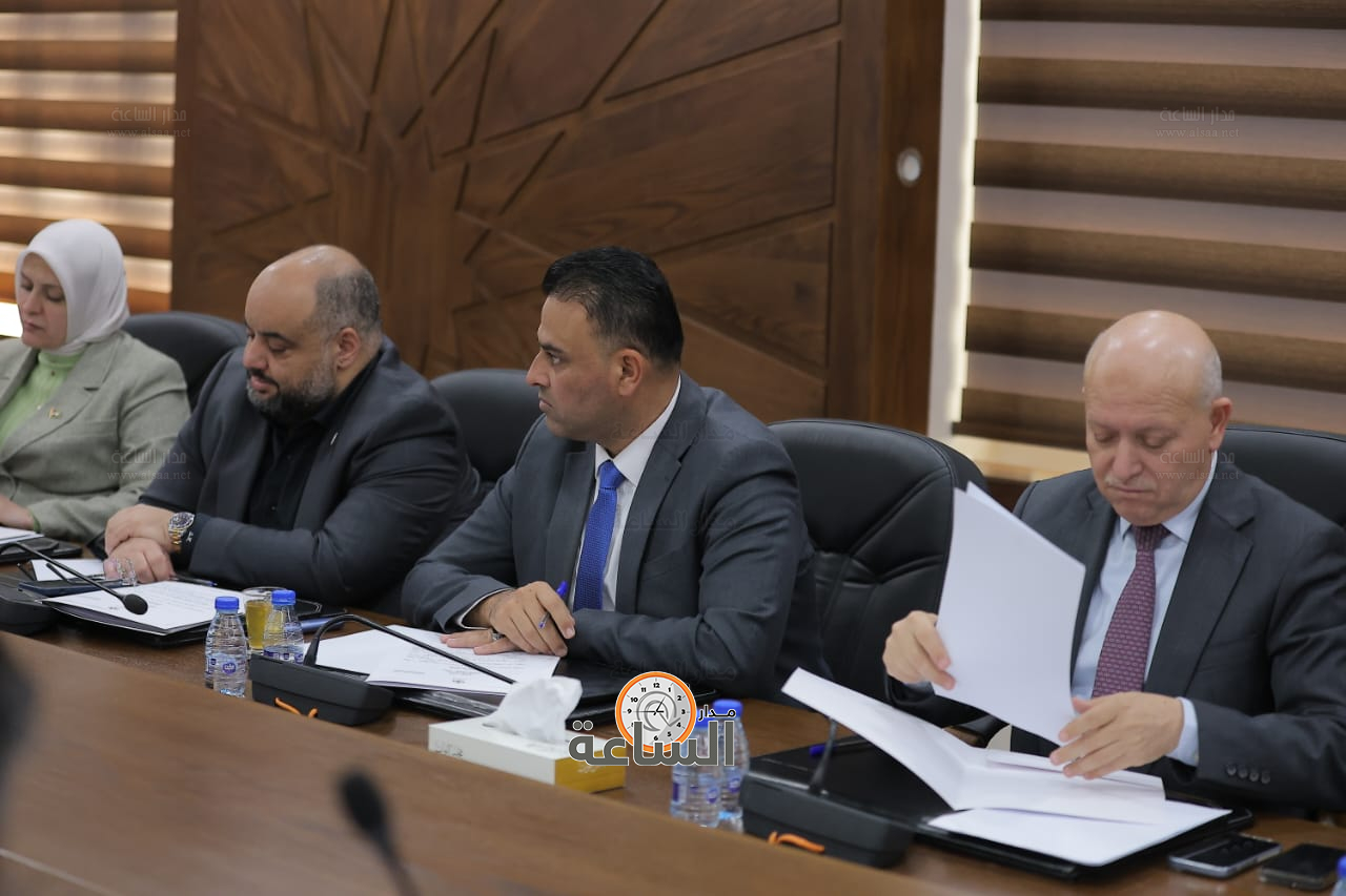 Madar Al-Saa Images 0.7911609679745241