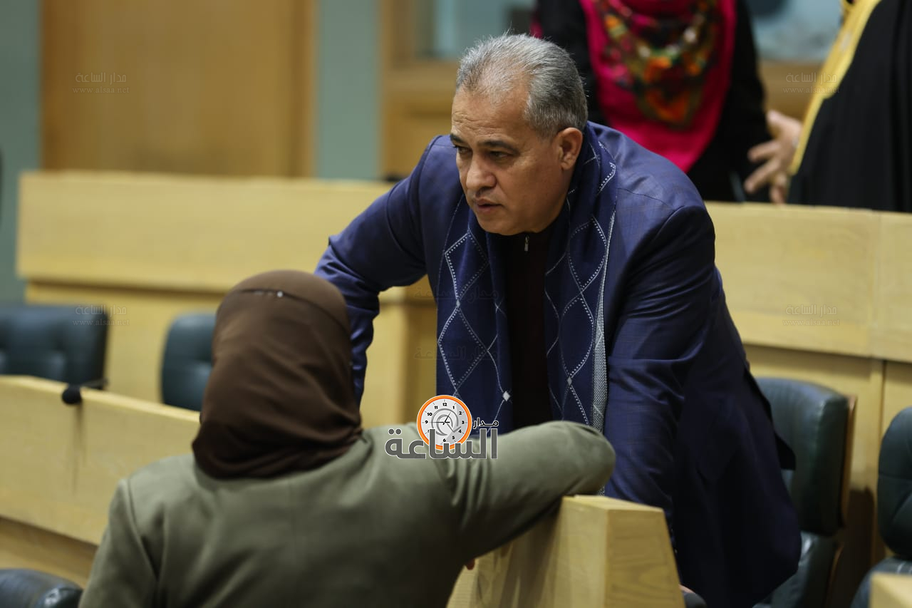 Madar Al-Saa Images 0.06633634320515958