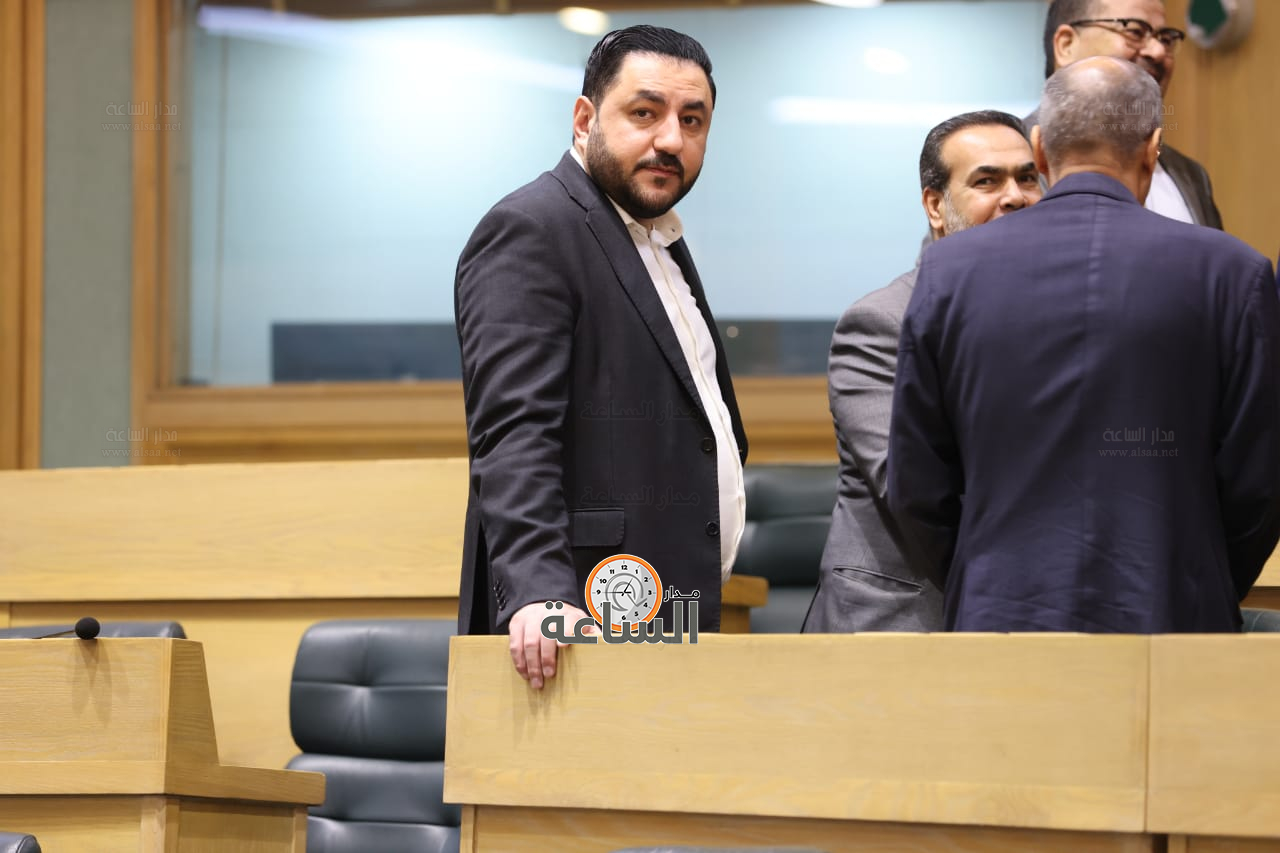 Madar Al-Saa Images 0.3181744824107212