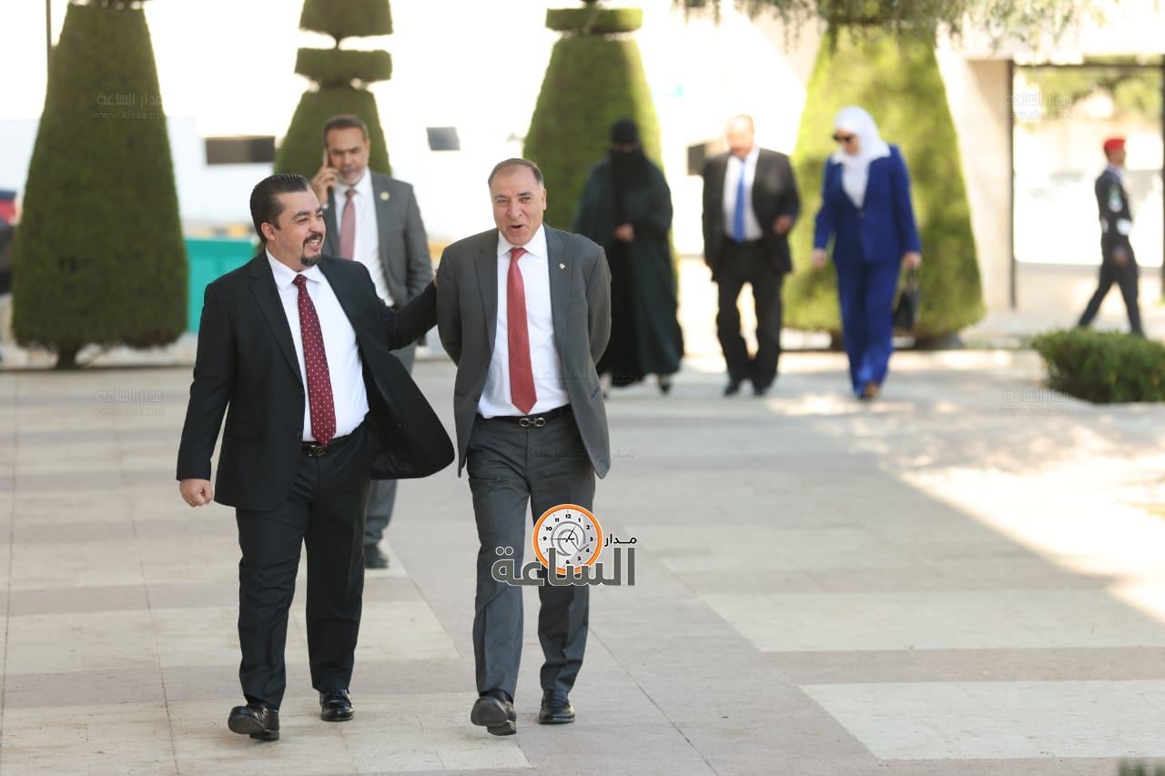 Madar Al-Saa Images 0.2991840595653309