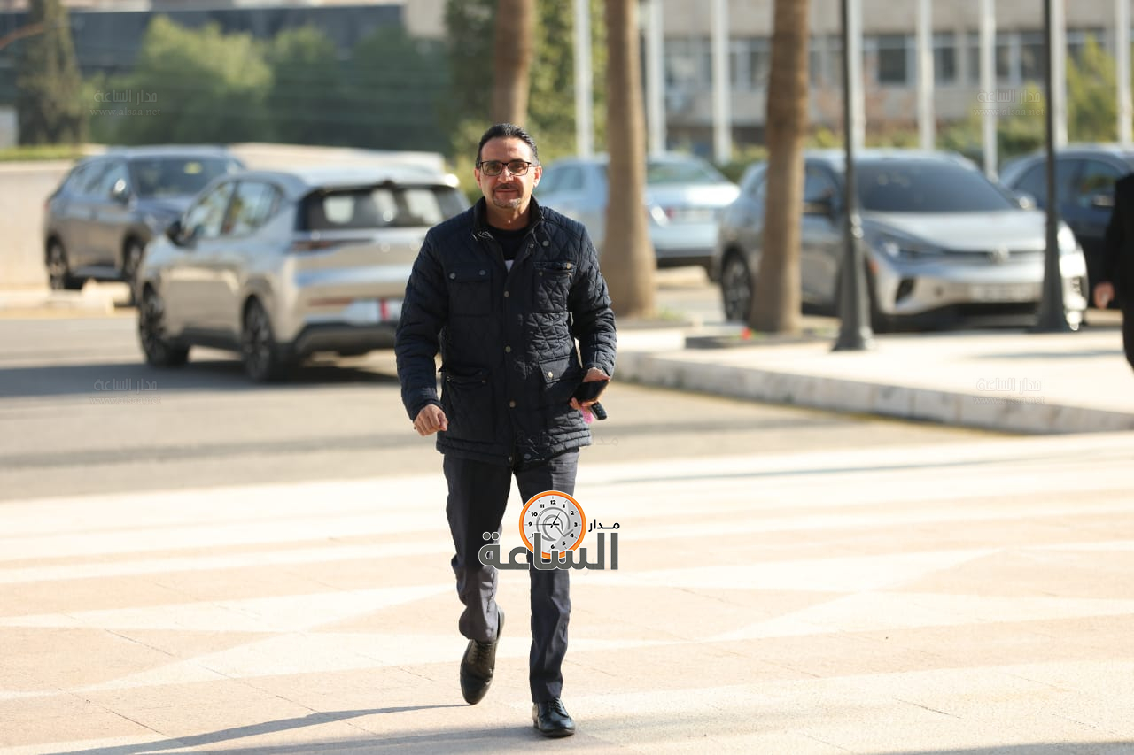 Madar Al-Saa Images 0.7427631729273741