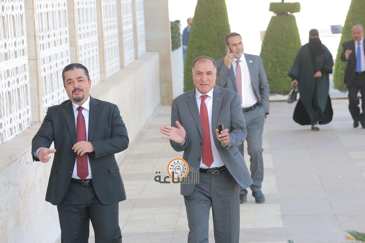 Madar Al-Saa Images 0.9774236645894894