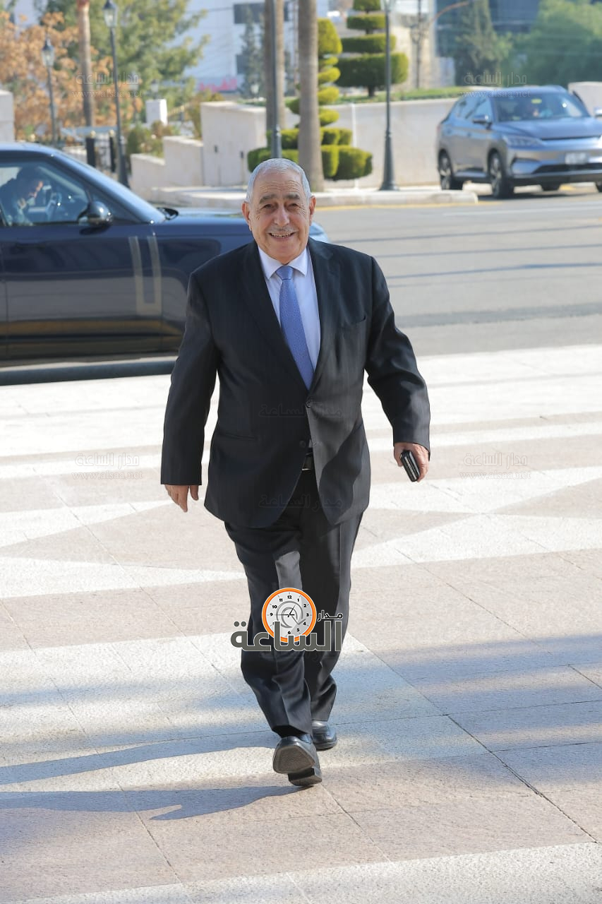 Madar Al-Saa Images 0.9337664508174315