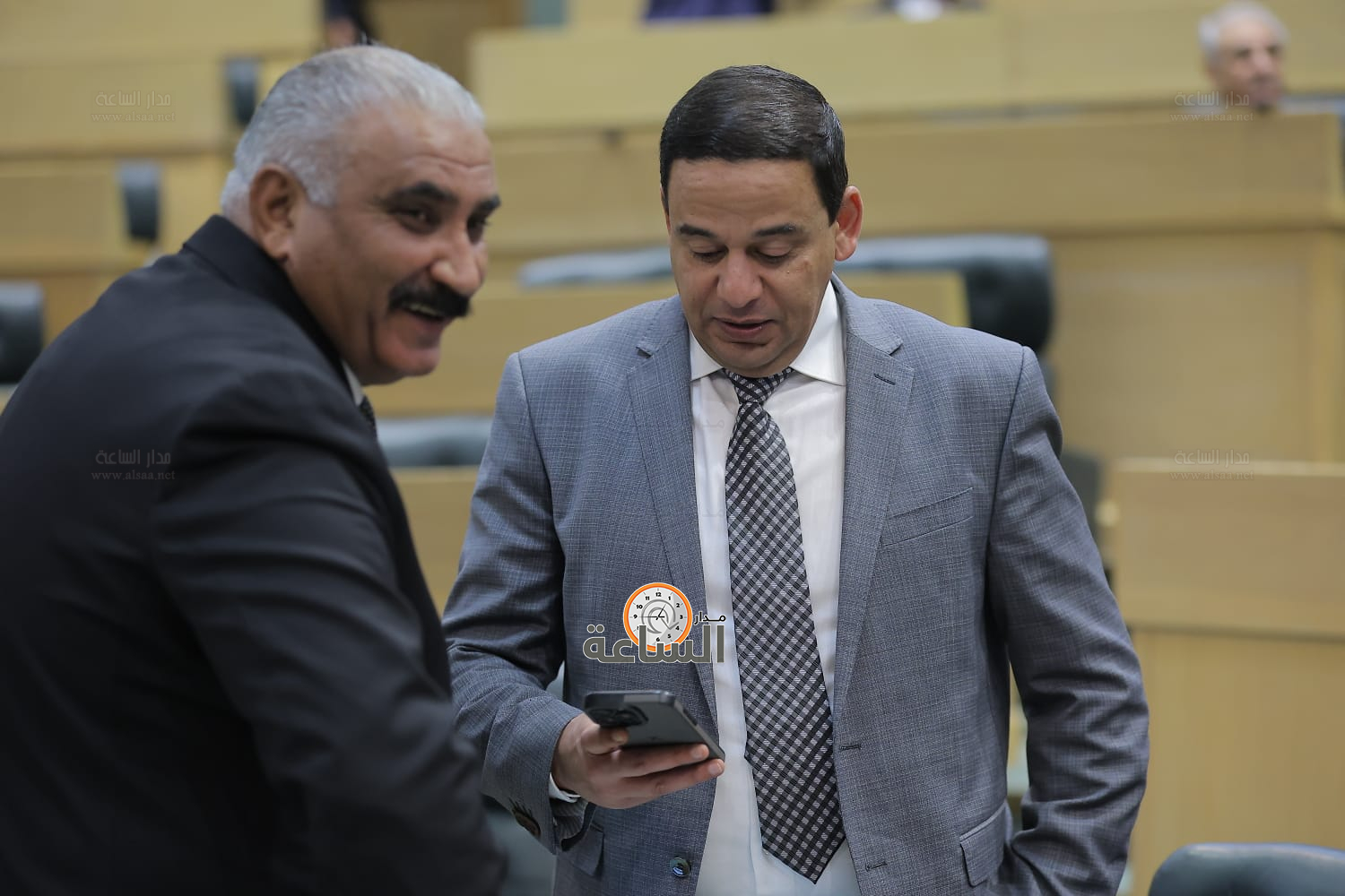 Madar Al-Saa Images 0.7077855786847258