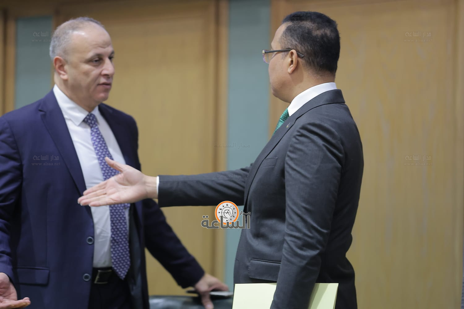 Madar Al-Saa Images 0.1270602450937558