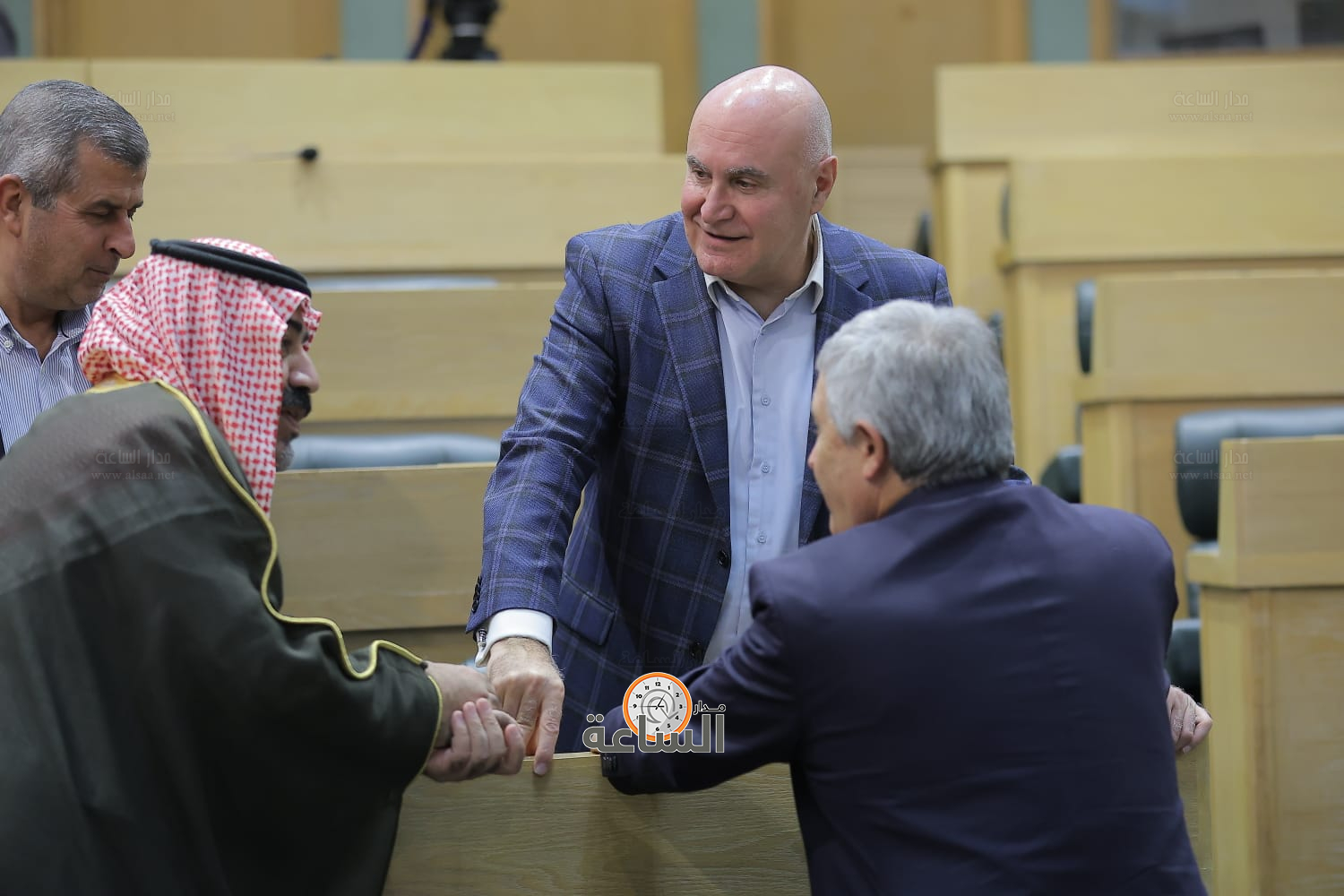 Madar Al-Saa Images 0.6605854753903919