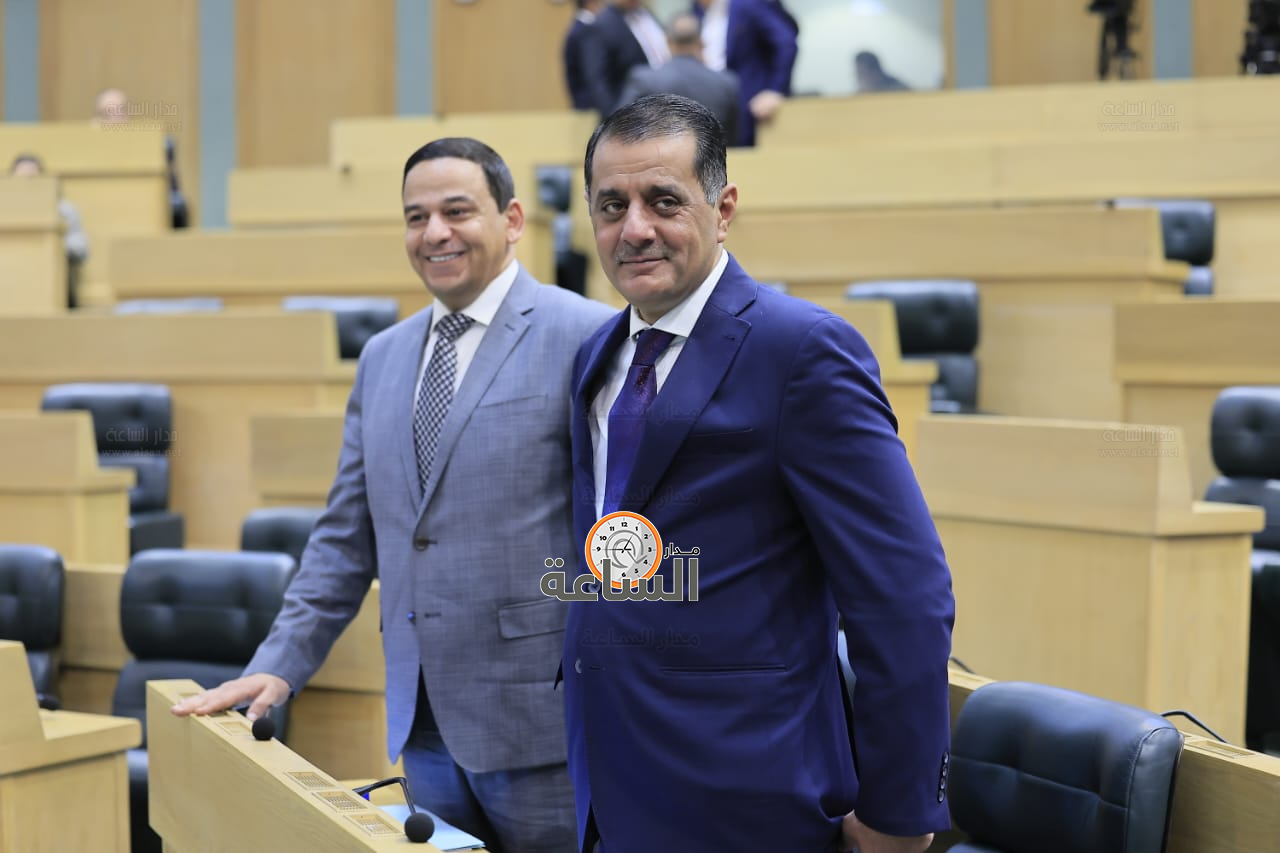 Madar Al-Saa Images 0.922977368021705