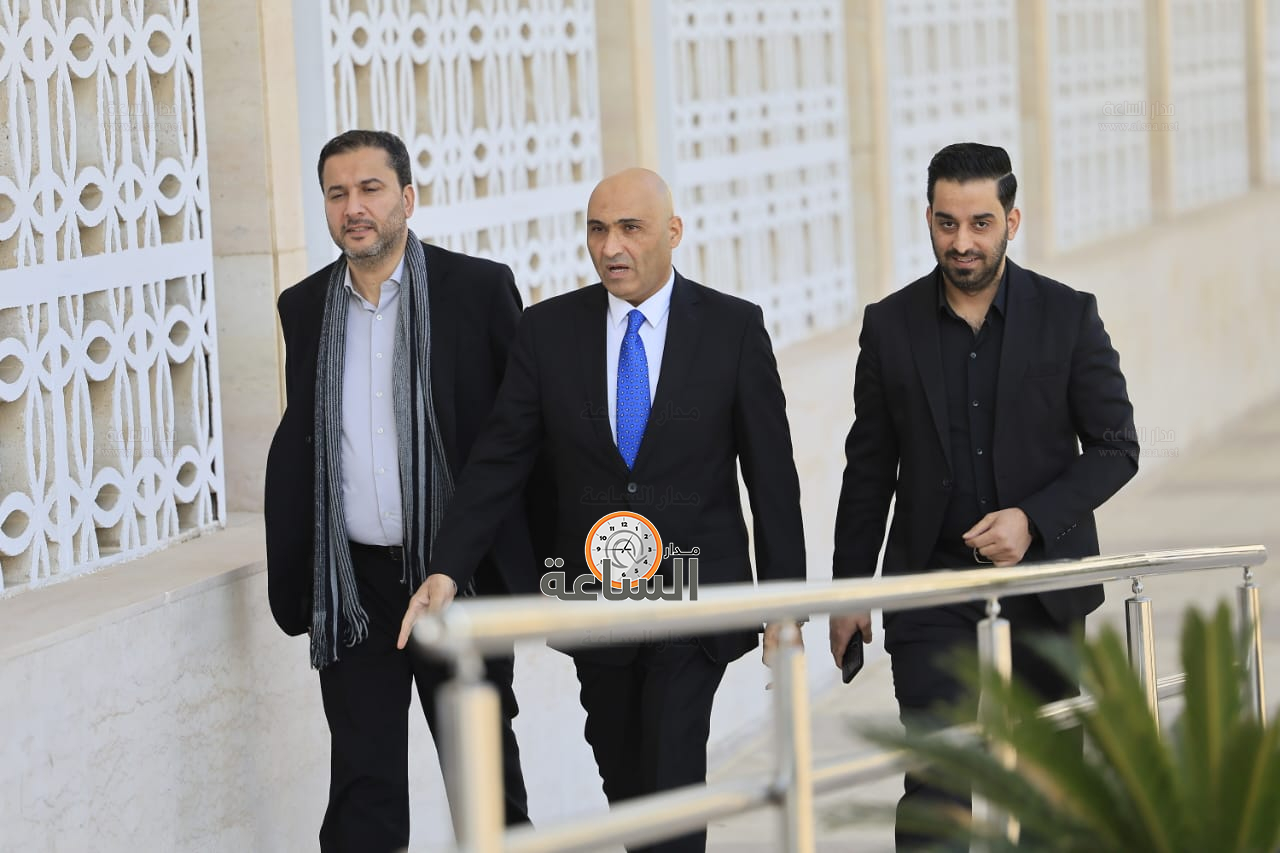 Madar Al-Saa Images 0.8119799925486285