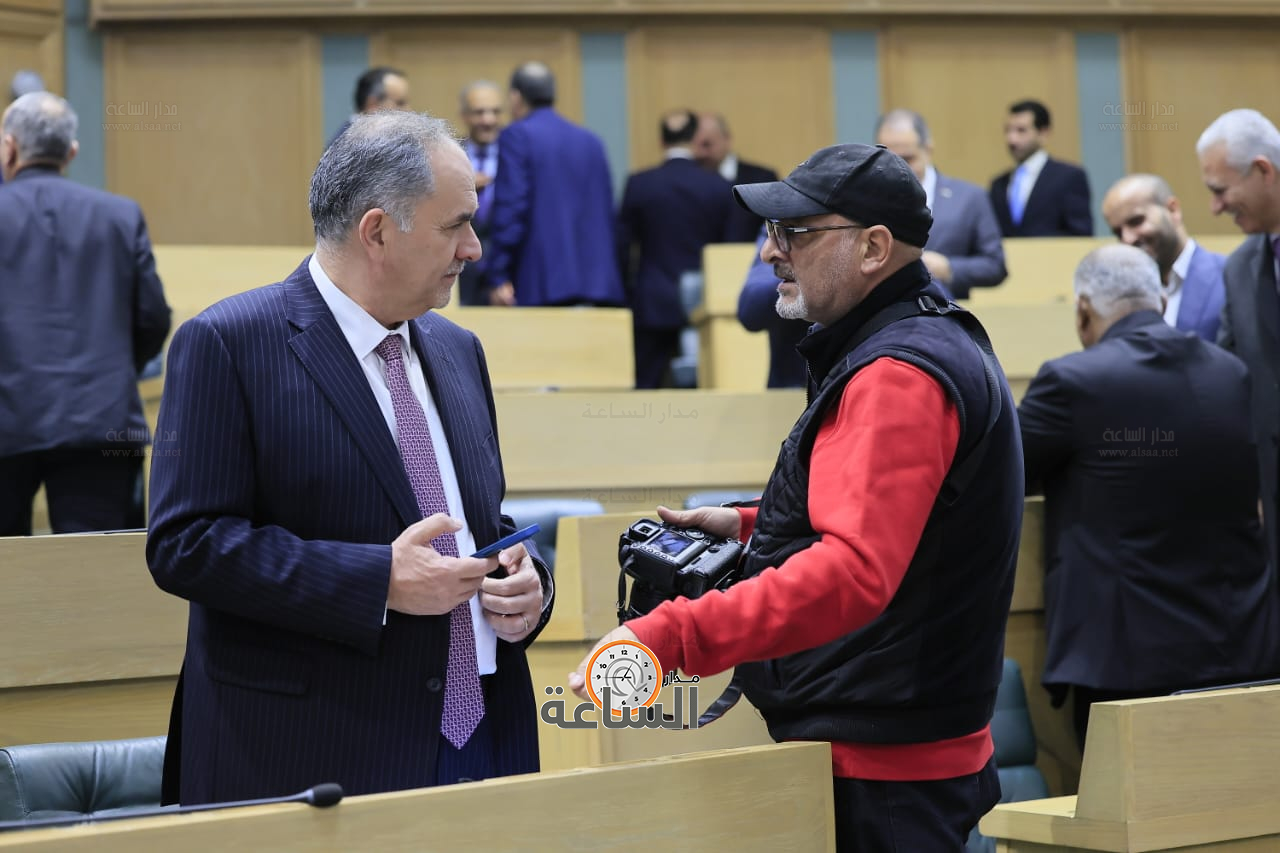 Madar Al-Saa Images 0.278189936614624