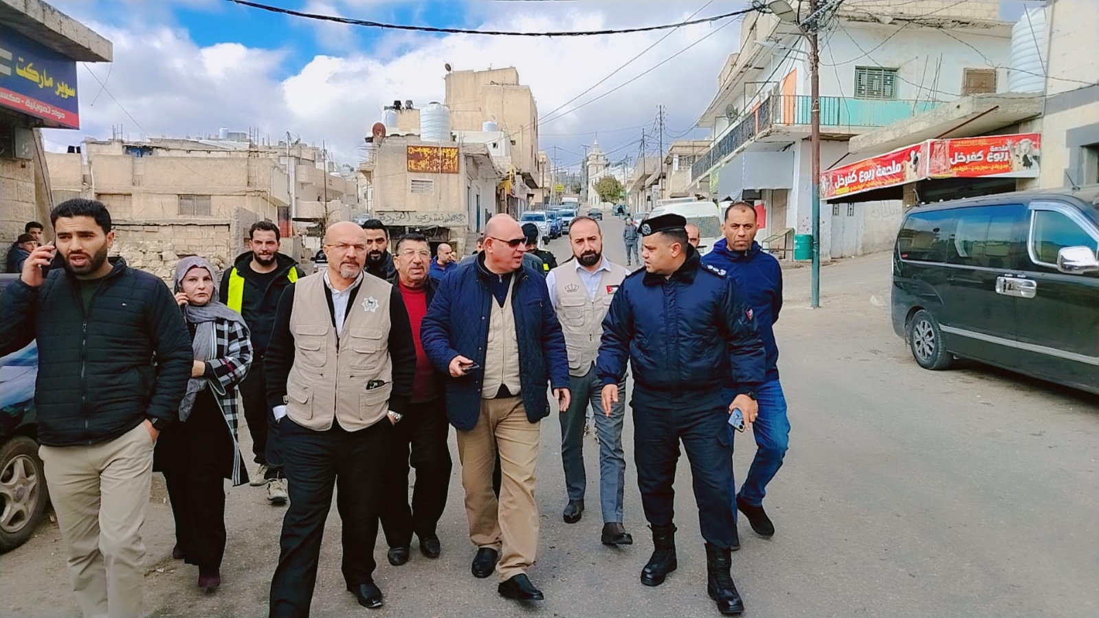 Madar Al-Saa Images 0.4832023368307645