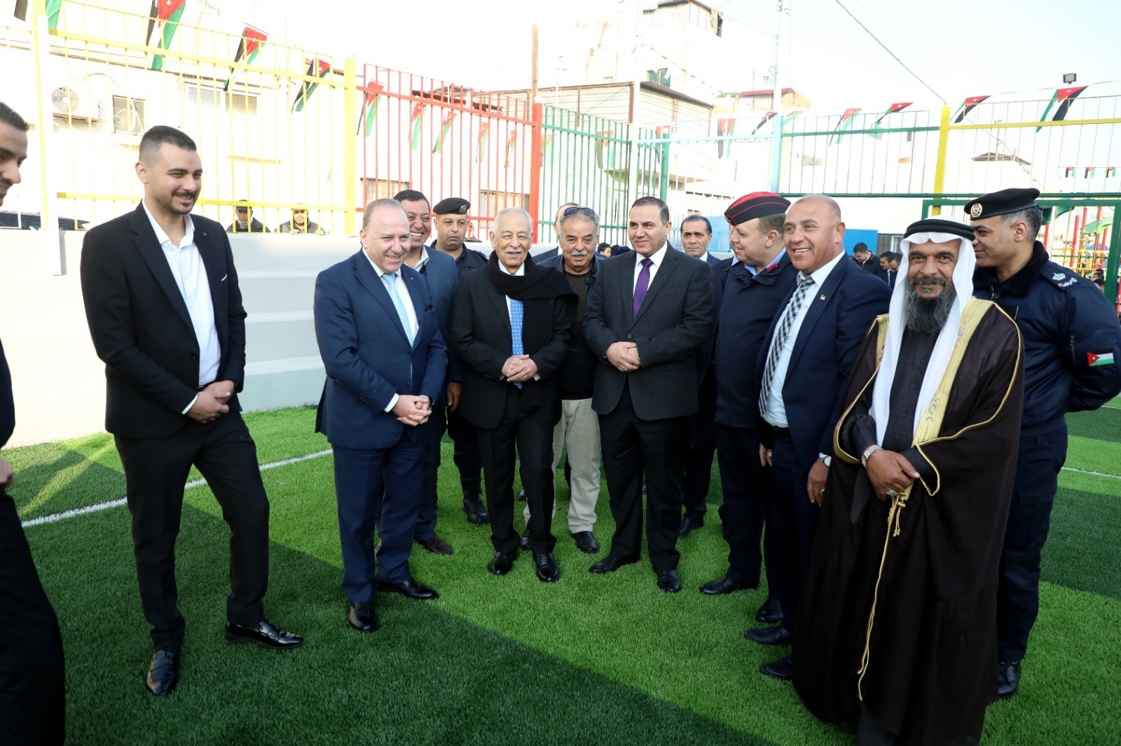 Madar Al-Saa Images 0.160589051820636