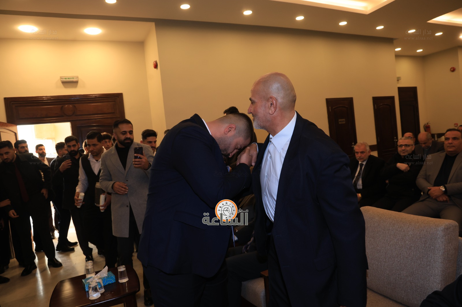 Madar Al-Saa Images 0.7122615562999619