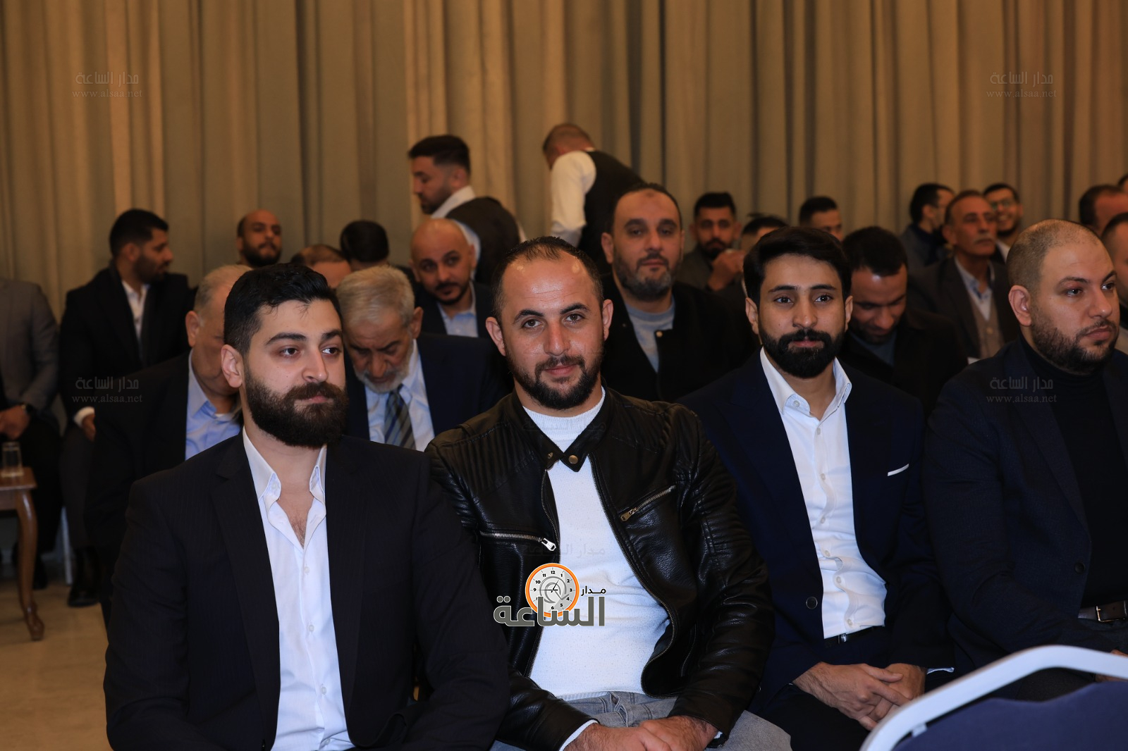 Madar Al-Saa Images 0.1838793316746642